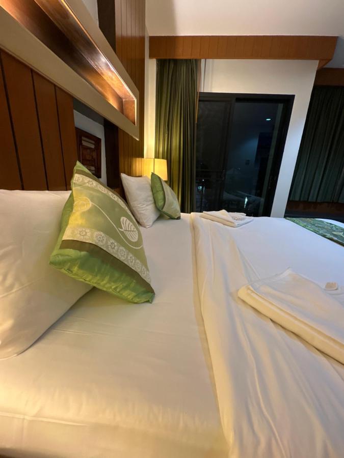 Patong The Prisha Inn מראה חיצוני תמונה